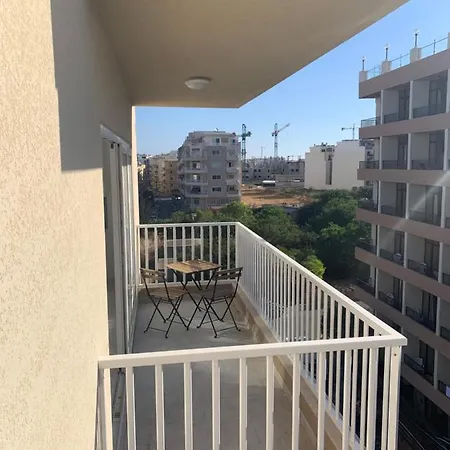 Apartment Aqua Blue 3a